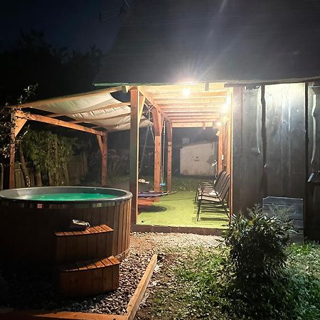 Dom Z Sauna - Lugiele Dzierwiany Esterno foto