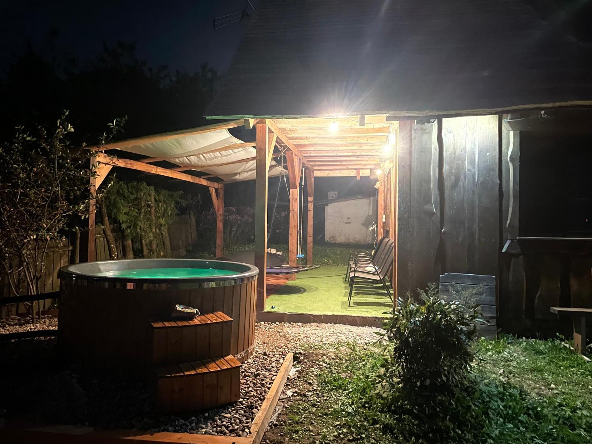 Dom Z Sauna - Lugiele Dzierwiany Esterno foto